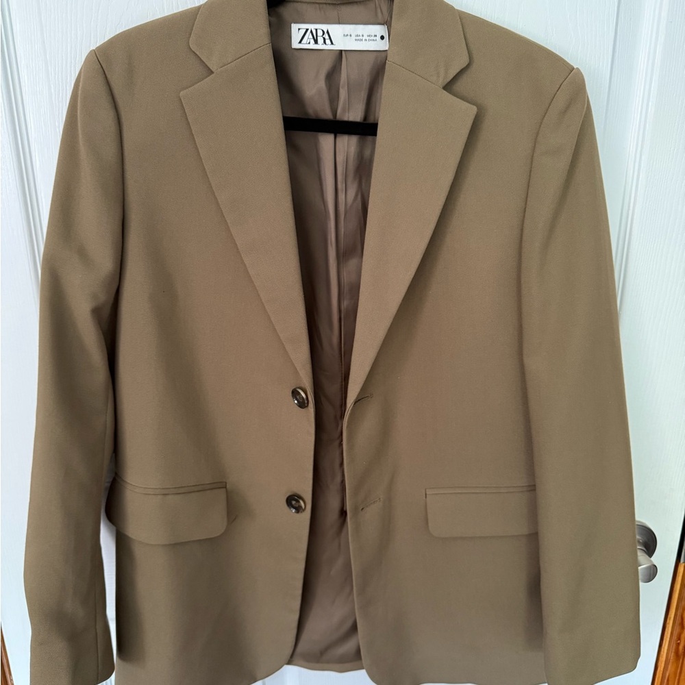 Zara women’s dark green blazer